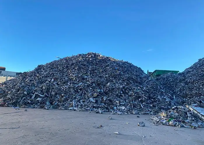 Compra de metales al por mayor Valencia en planta de reciclaje con acopio de chatarra metálica
